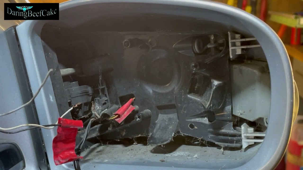 Электрозеркало Mercedes C180 W203 не работает, не могу отрегулировать, починил.