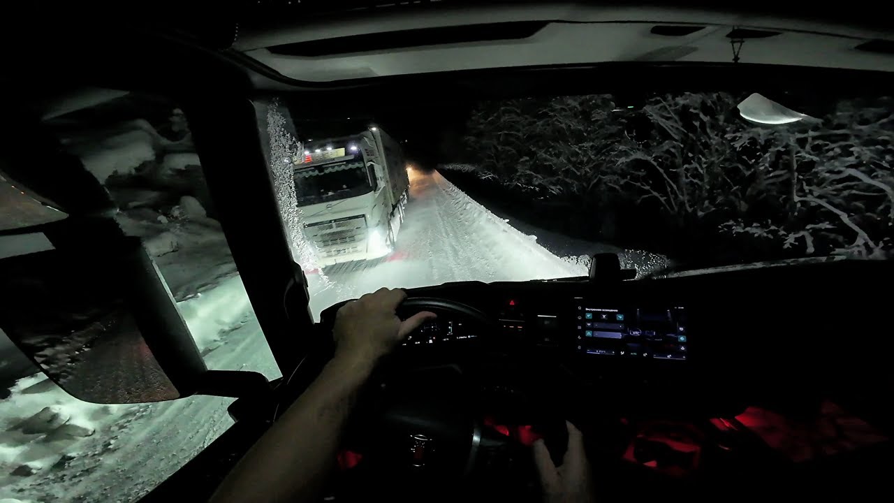 POV Driving Scania 590S V8 - night winter Norway