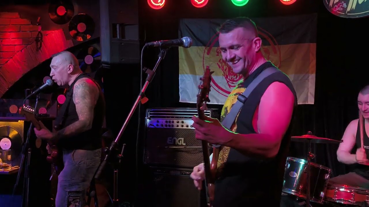 The Meantraitors - Heavy Boogie