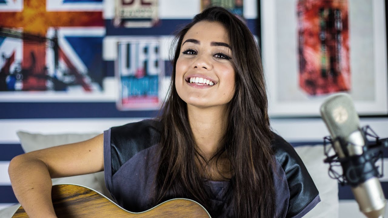Isadora Pompeo - Os Sonhos de Deus (Cover Preto no Branco)