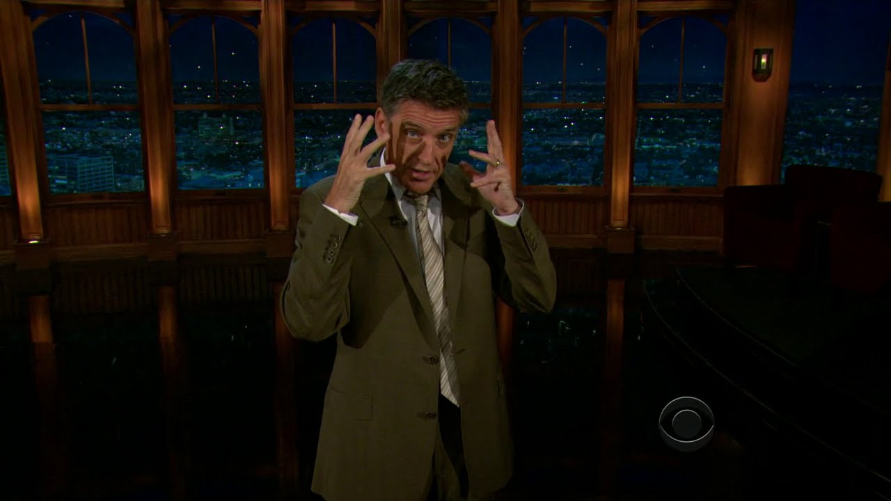 Late Late Show with Craig Ferguson 8/11/2010 Maggie Gyllenhall