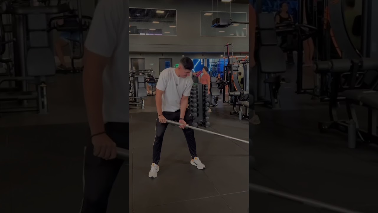 Who can lift a 20 kg barbell holding only the end? #fitnesschallenge #viralvideo #shorts