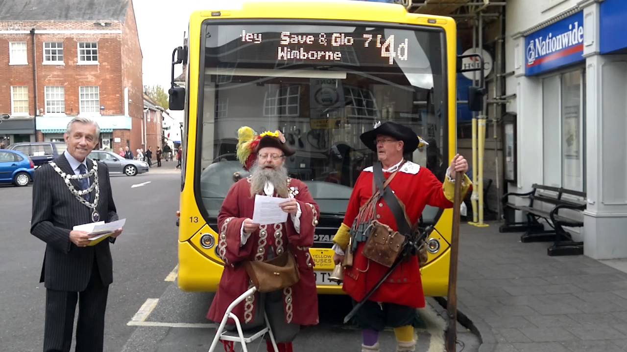 Yellow Buses special 'cry' to mark the launch of the 4d