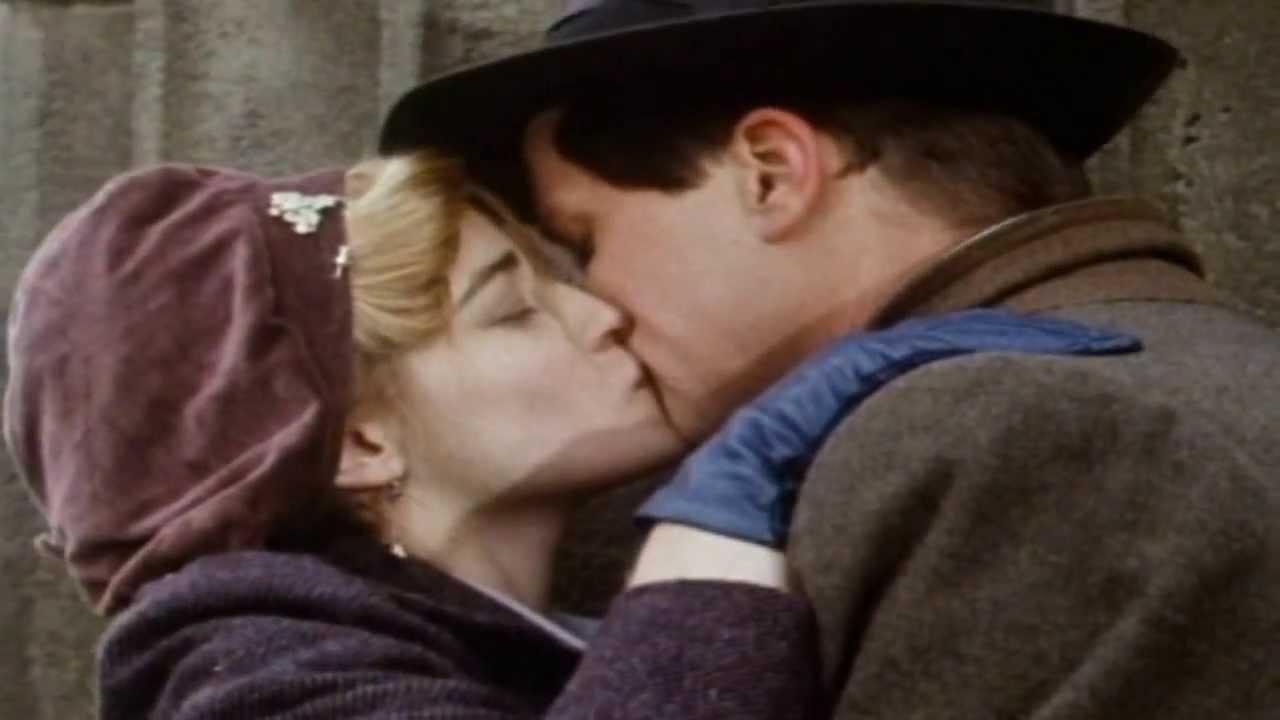 A Youthful ♥♥♥ Colin Firth: ♥♥♥ Young ♥ Love ♥♥♥ (HD)