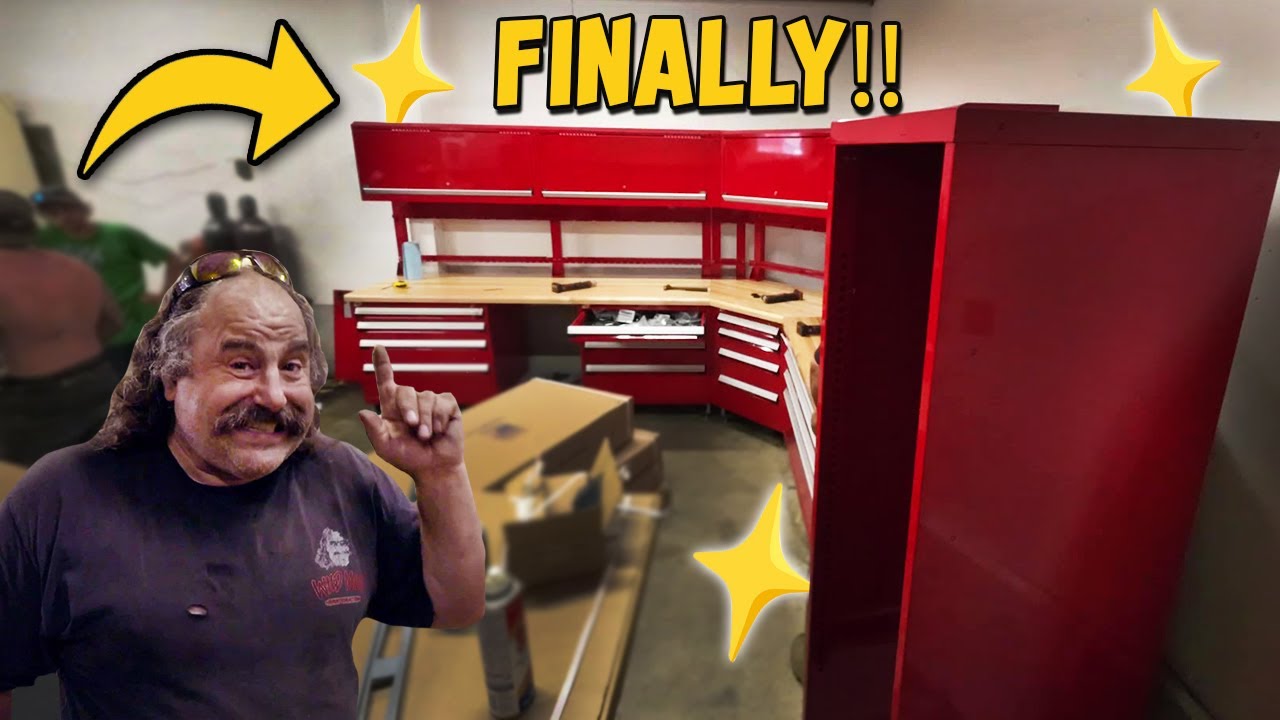 Setting Up My New Toolbox! Next-Level Garage!