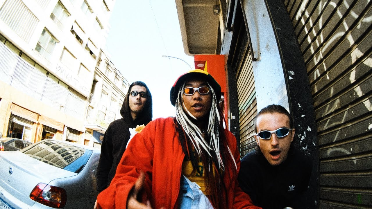 MC Taya - NERDS&NOIAS (Clipe Oficial)