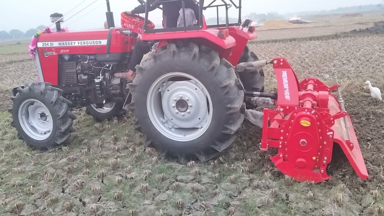 New Massey👑 Ferguson 254 di 4wd ☠️💫. এঁটেল মাটিতে চাষ দেওয়া হচ্ছে দেখুন বন্ধুরা 😎.....
