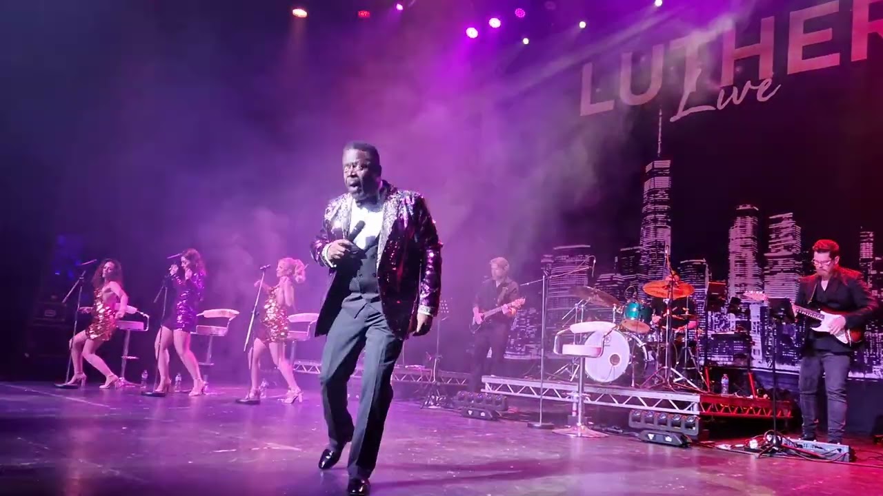 HARRY CAMBRIDGE - LUTHER LIVE Never Too Much CLIFFS PAVILION SOUTHEND ESSEX 26/9/2025