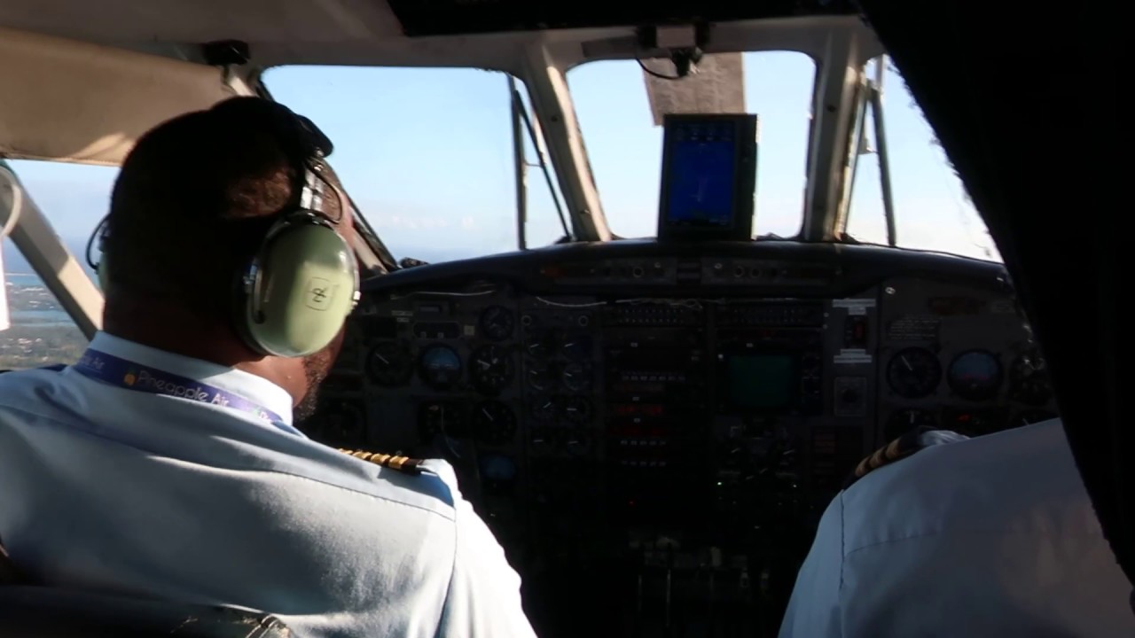 Takeoff from Nassau in a Pineapple Air Embraer 110