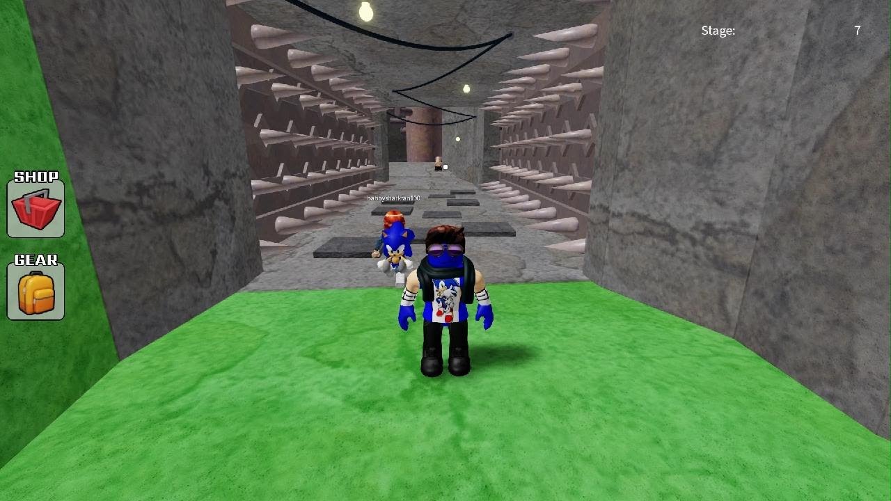 This pizza man is crazy