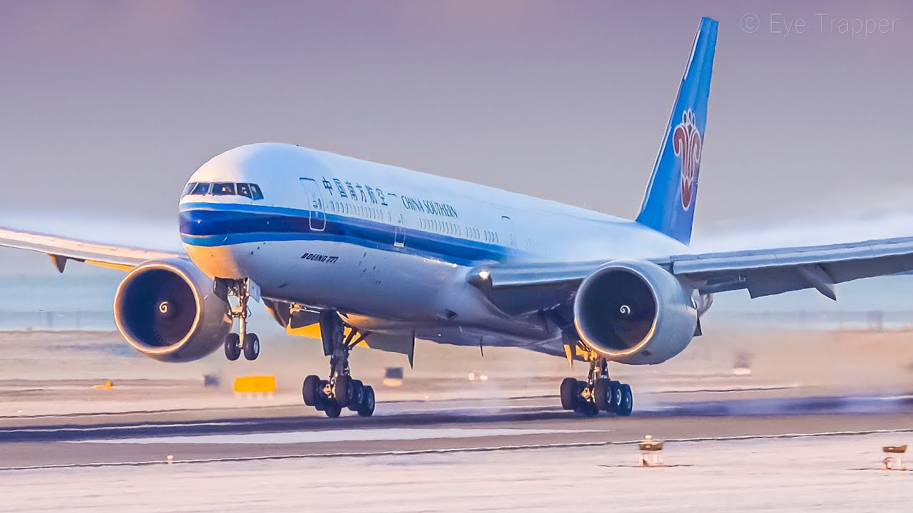 (4K) BREATHTAKING Sunrise Arrivals, DE-Icing & Departures at Vancouver YVR