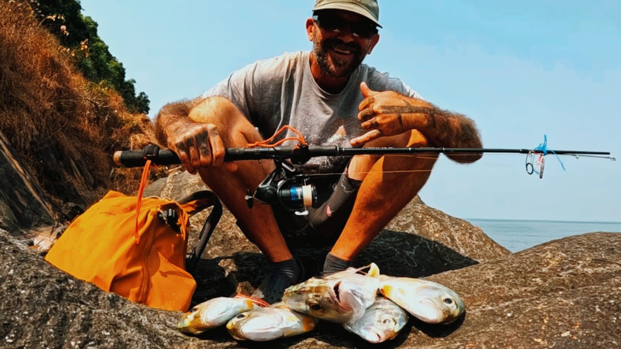 Light gear Jigging for Trevally on the Malabar Coast 