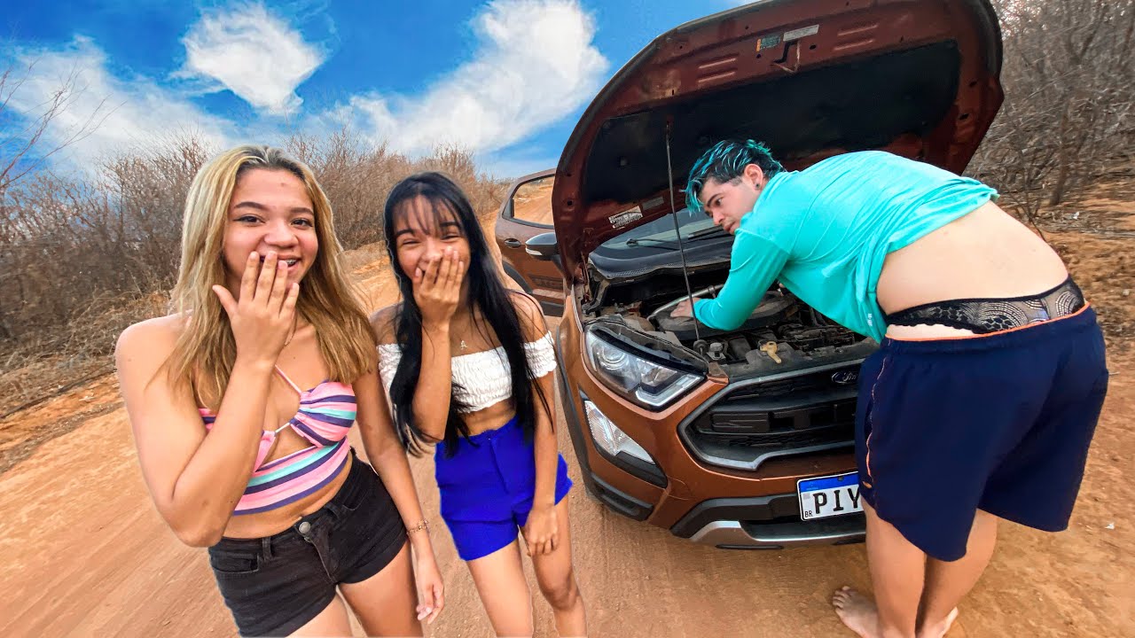USEI UMA CALCINHA NA FRENTE DAS MENINAS E ESSA FOI A REAÇÃO DELAS 😭