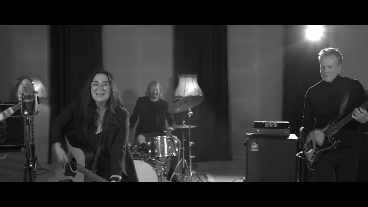 Rita Engedalen - Sunshine Devil