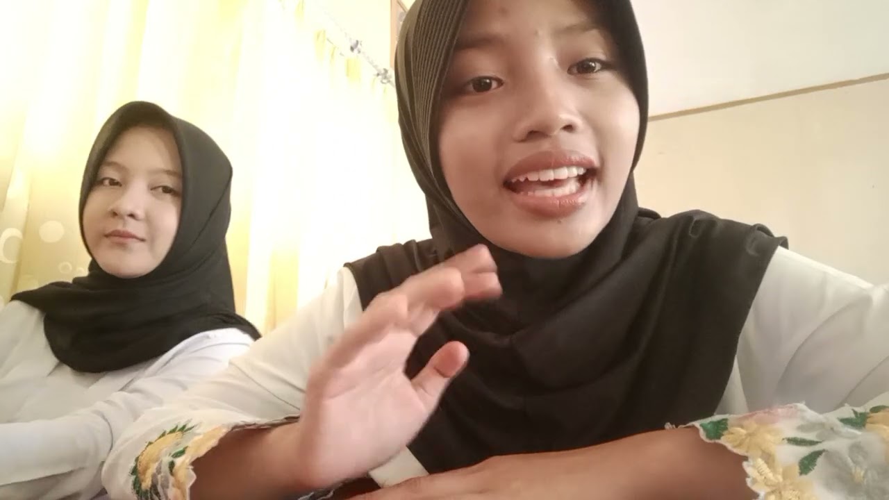 Pake kebaya day 1