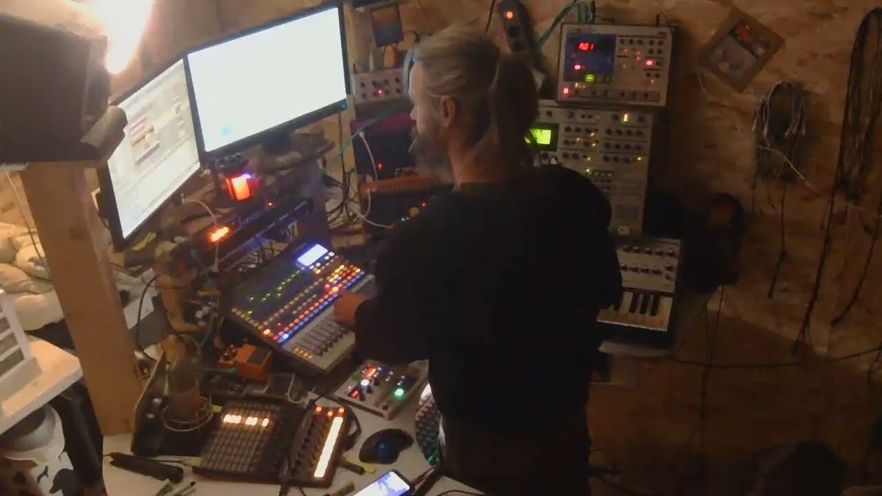 live analog + ableton 22 02 2026