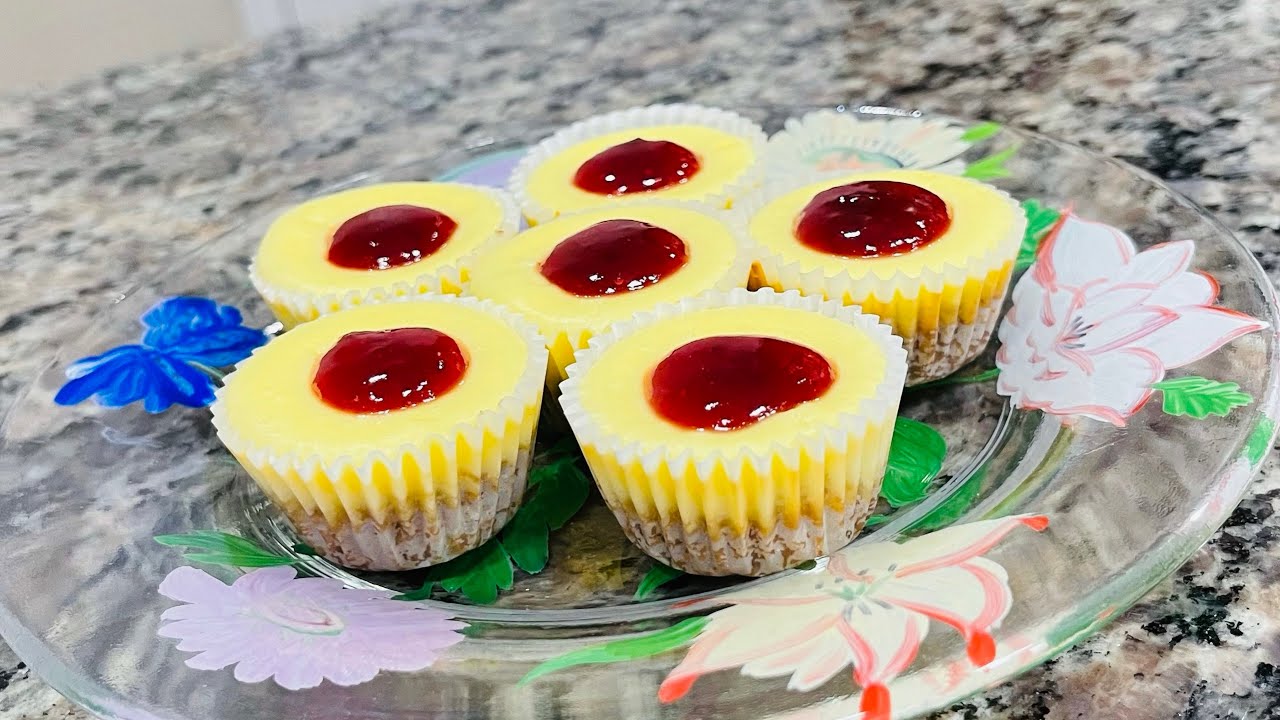 Mini Cheesecakes Recipe itsmelaarni