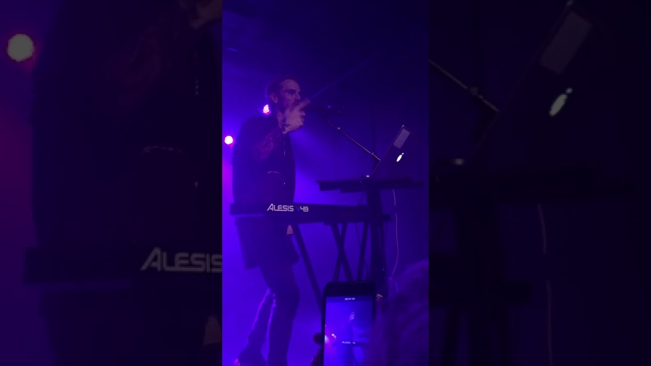 Fools gold Aaron Carter live 2018 Copenhagen Denmark
