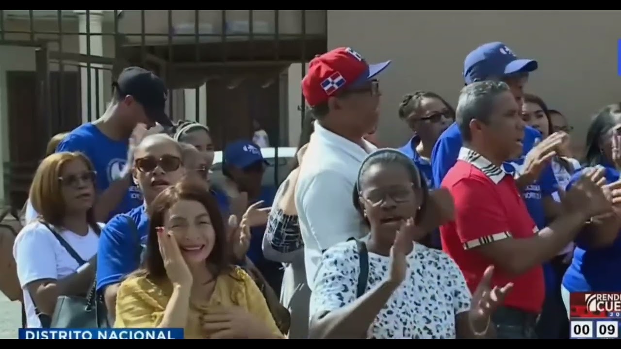 A la cárcel enviaron Estudiantes agredieron a profesor en una escuela 