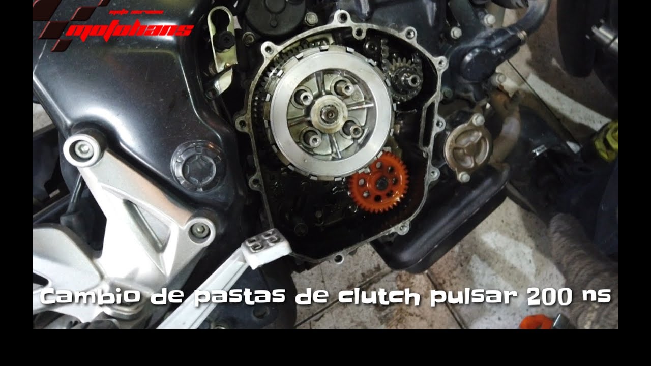 Cambio de pastas de clutch bajaj ns 200