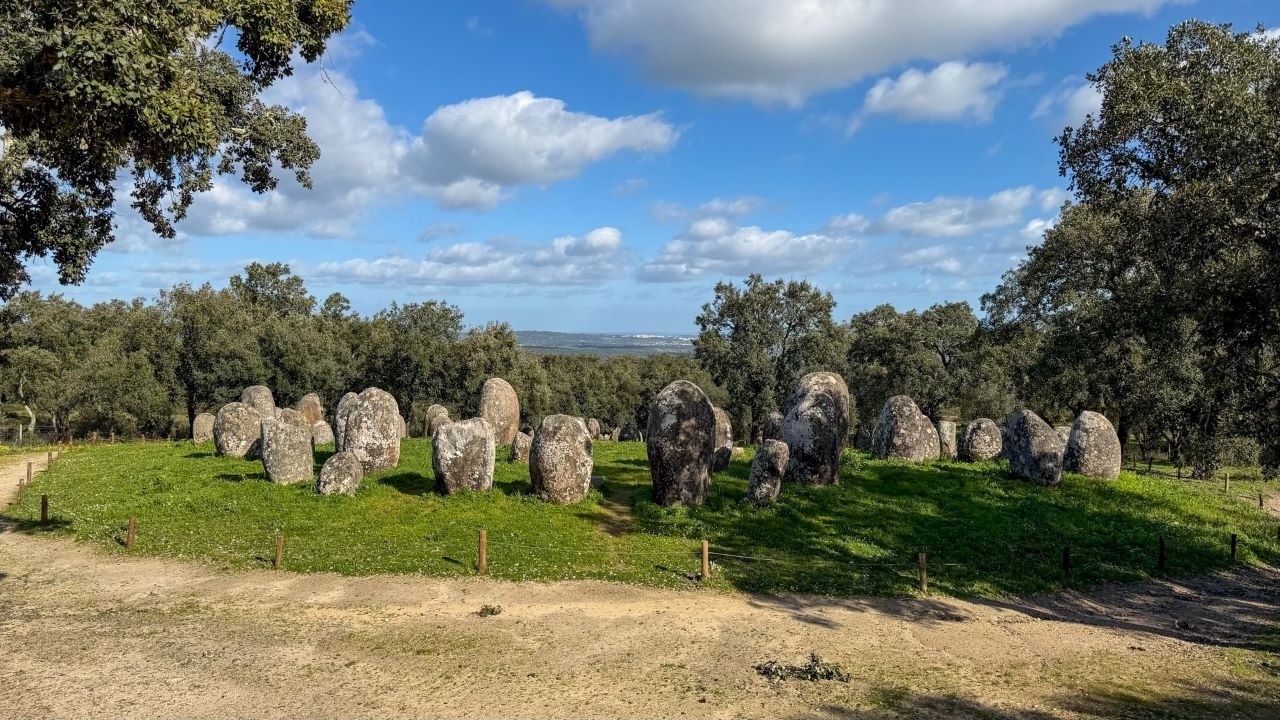 Serra de Monfurado e Cromeleque dos Almendres