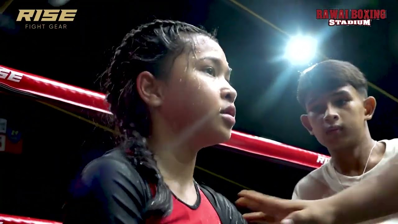 🇹🇭 Thai Girl Fighters 🇹🇭 &ndash; Teen Girls Muay Thai Battle Ends with Shocking Elbow KO! 🥊💥