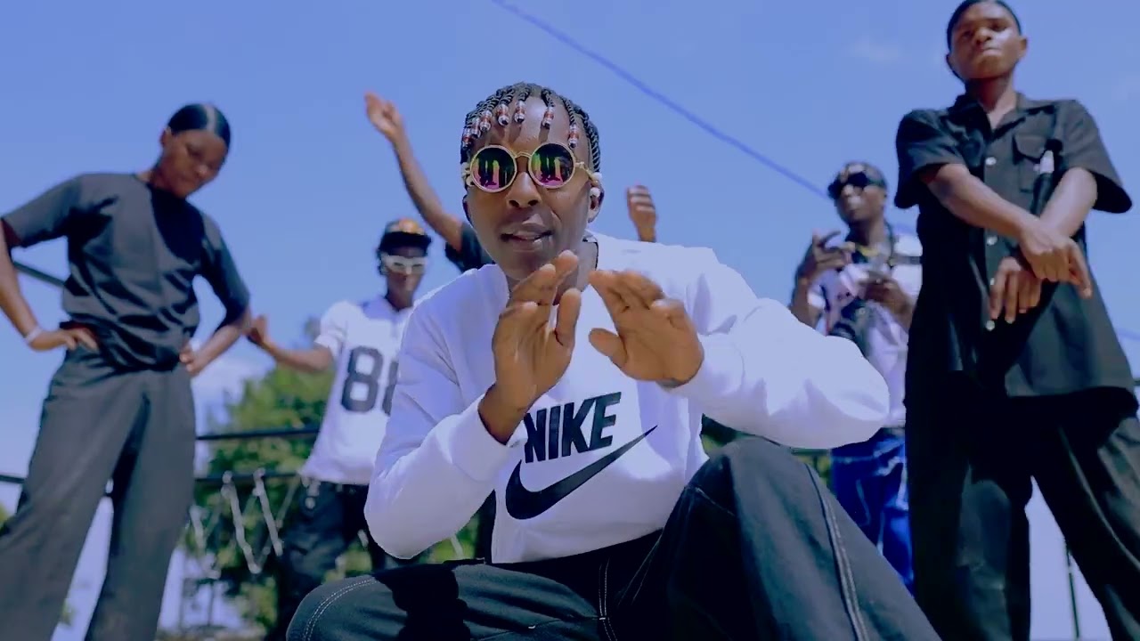 URBAN STAR -PineApple ( official video)