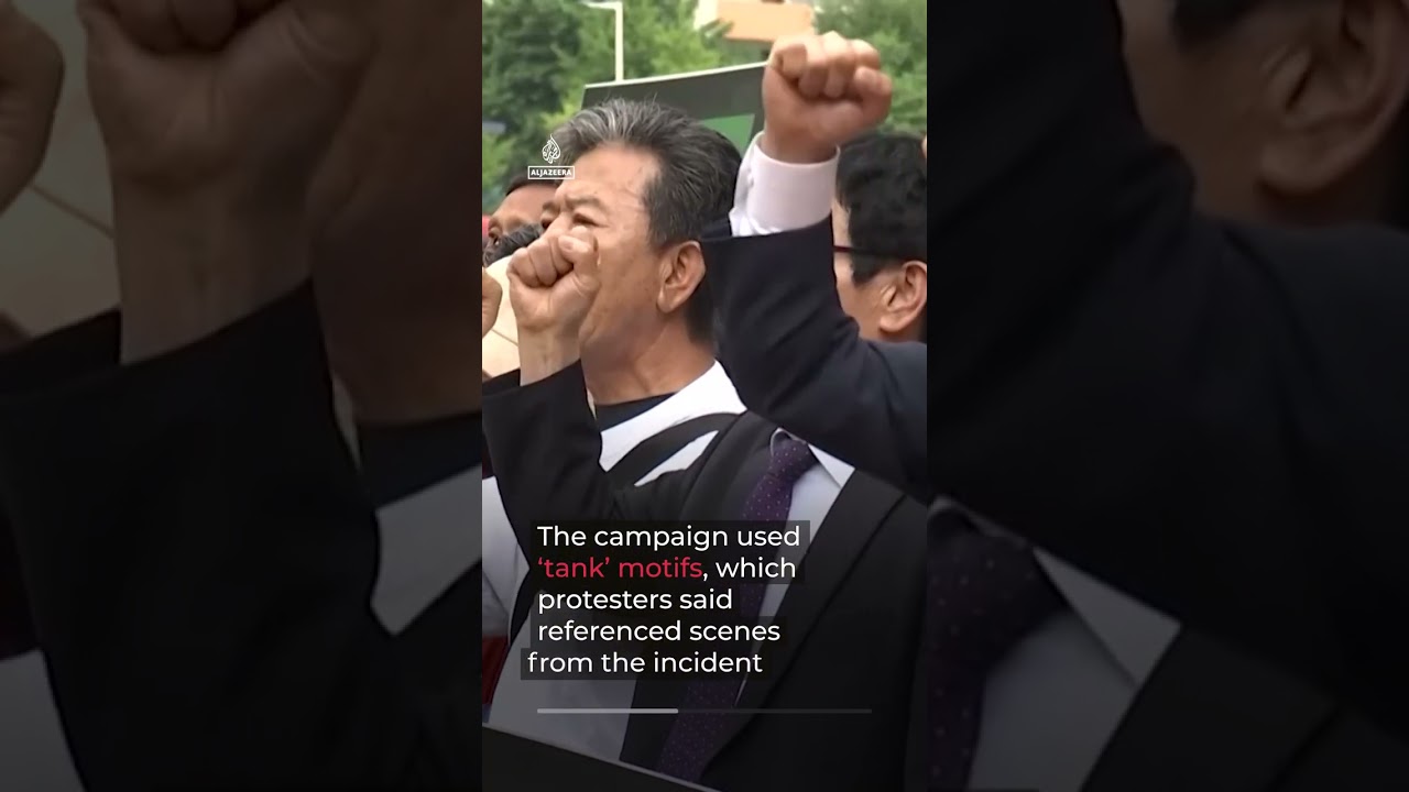 South Korean activists smash Starbucks cups to protest &lsquo;Tank Day&rsquo; campaign