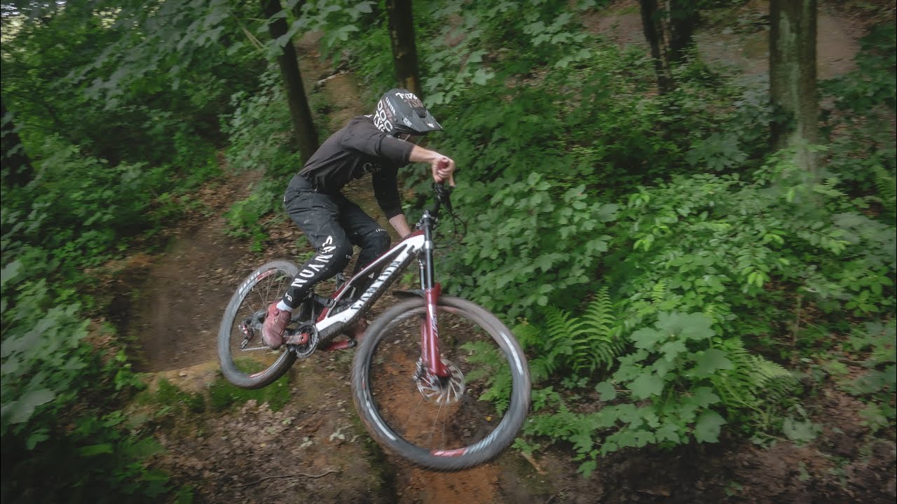 Entspannte Runden | BLACK MOUNTAINBIKEPARK | MOUNTHILLER