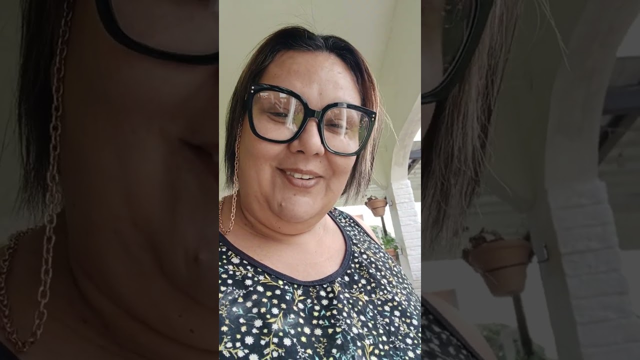 Mudei a cara desse móvel! Vem ver o processo completo de reforma!