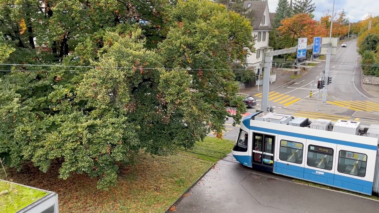 Trams in Zürich - Bucheggplatz: line 11 vehicles reversing