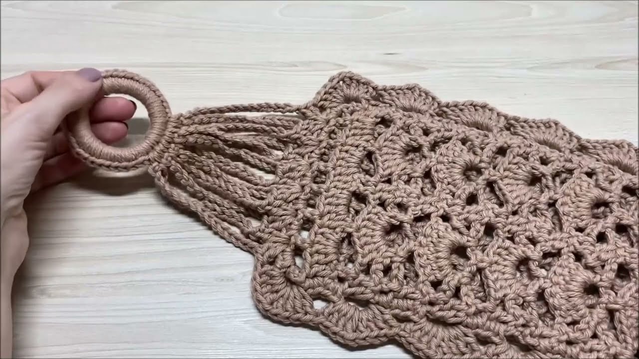 Porta Papel em Crochê - Jogo de Banheiro Caqui Bege
