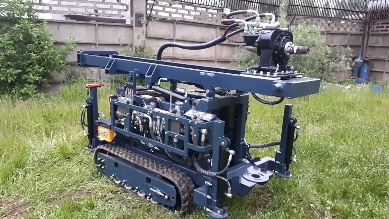 Компактная самоходная буровая установка под штанги 2м