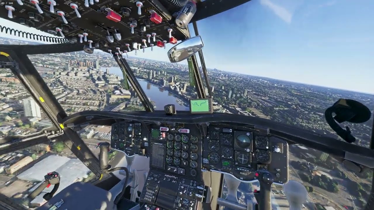 Microsoft Flight Simulator 2024 - Chinook over London