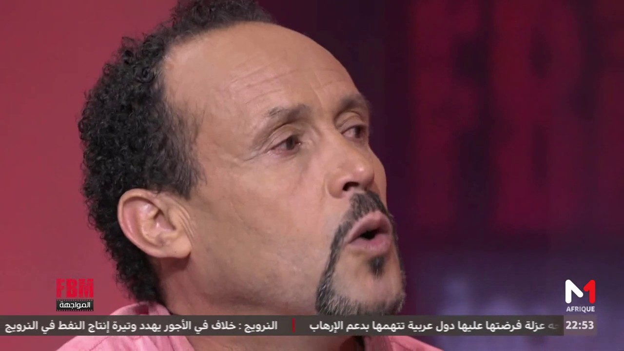 تأثر بنعيسى الجيراري لحظة التعليق على صورة رفيق دربه الراحل عزيز العلوي في FBM