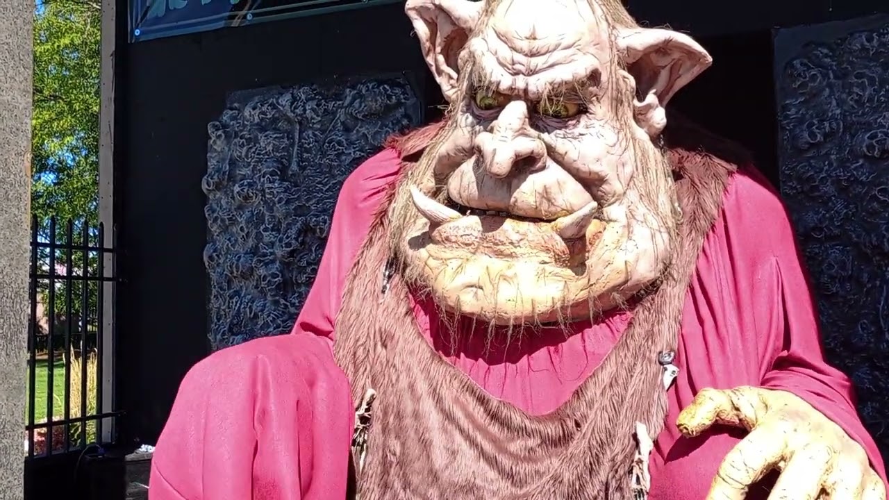 Talking giant ogre at HalloWeekends at Cedar Point in Sandusky Ohio! (2023)