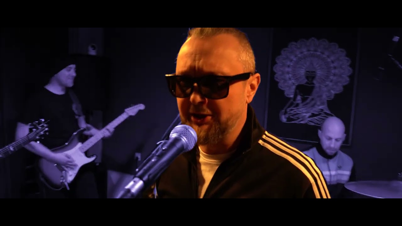 Farlandia - Liście  OFFICIAL MUSIC VIDEO