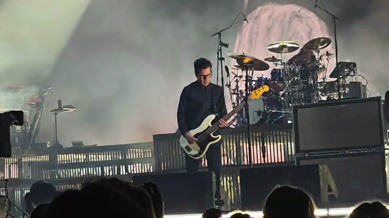 Deftones - My own summer (shove it) -  29/01/2026 - Paris Adidas Arena
