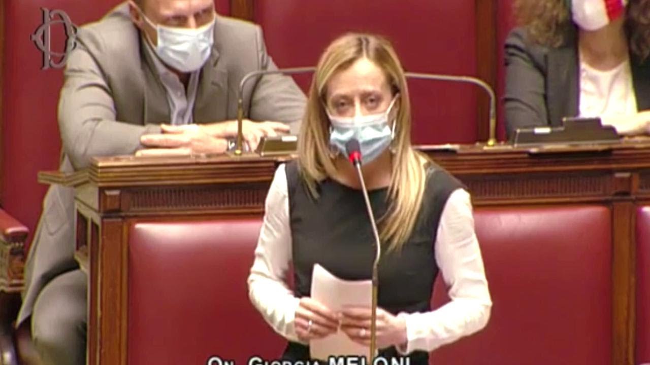Crisi di governo, Giorgia Meloni attacca Conte paragonandolo a Barbapapà