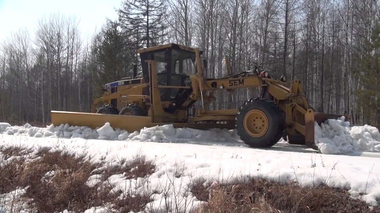 SEM 922 AWD Повнопривідний грейдер. ТОВ 