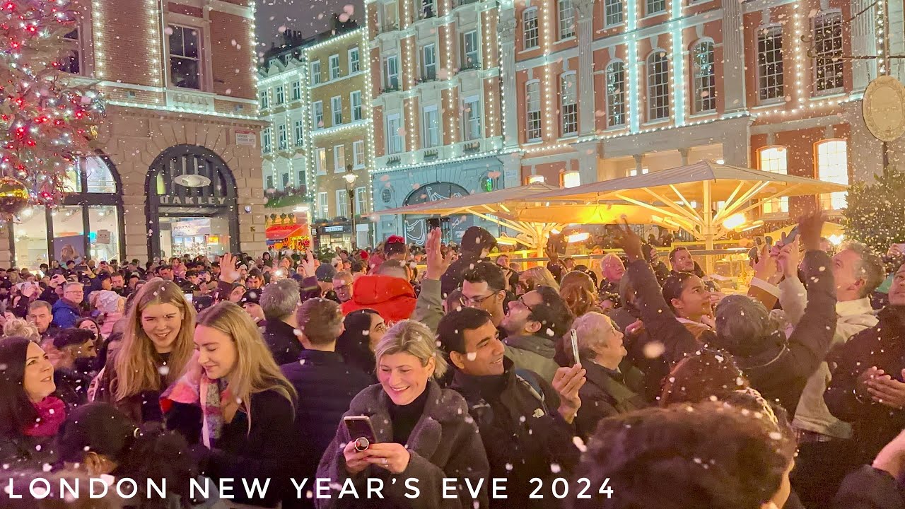 London New Year’s Eve Walk | Dazzling Lights & Luxury Shopping | 4K HDR Nightlife Tour