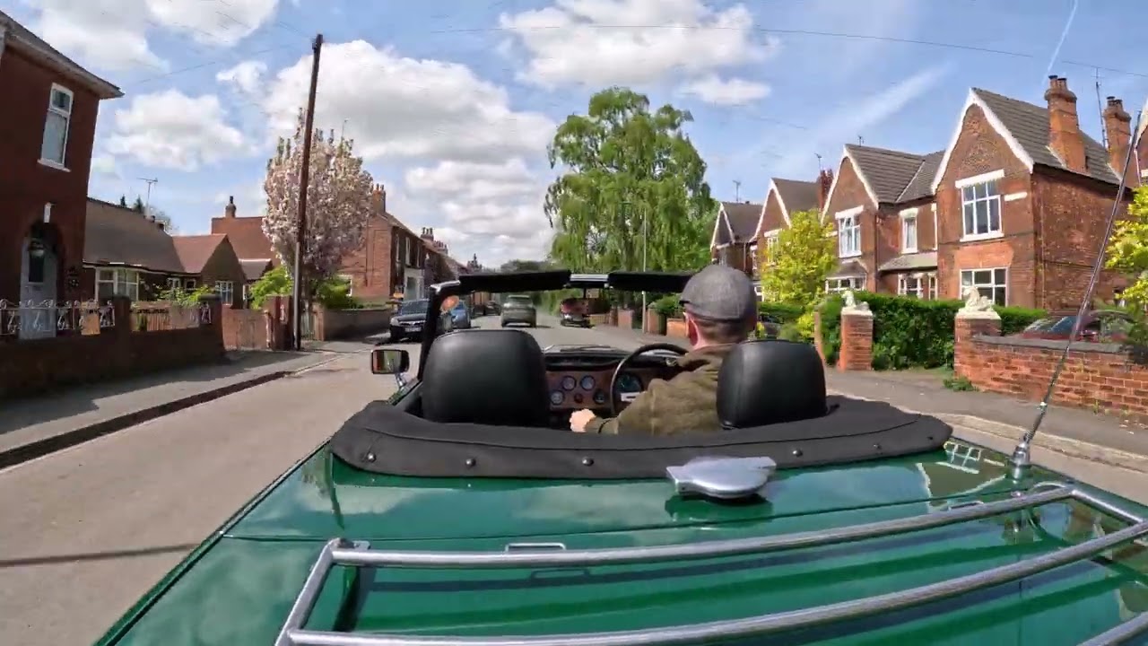 Classic car drive around the streets of Barton Upon Humber.
