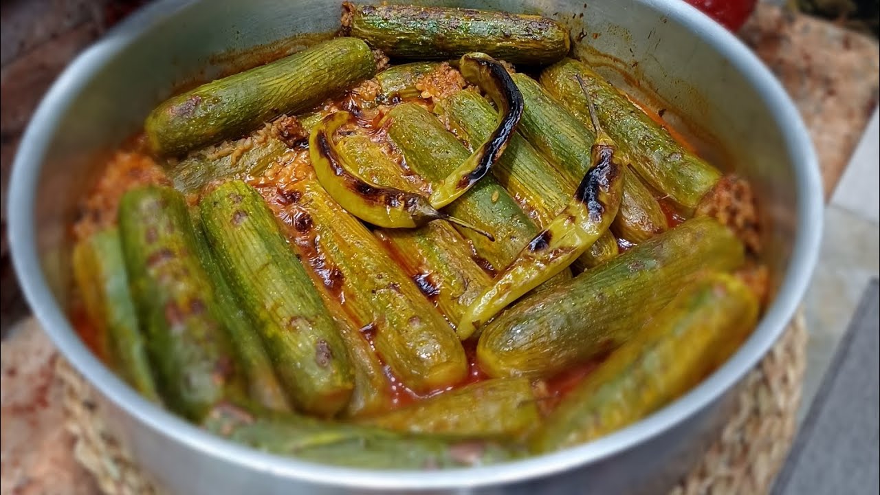 لو مجربتيش تعملى الكوسة المحشية فى الفرن فانتى فايتك كتير 👌🏼🤤❤️#يوميات_مونامور 