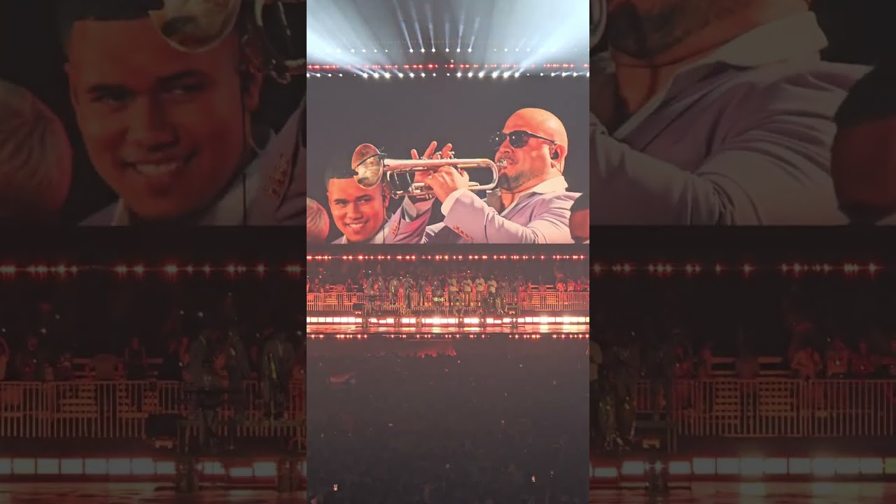 Bad Bunny en vivo/ao vivo/live from São Paulo - Nuevayol DtMF world tour Feb 20th 2026