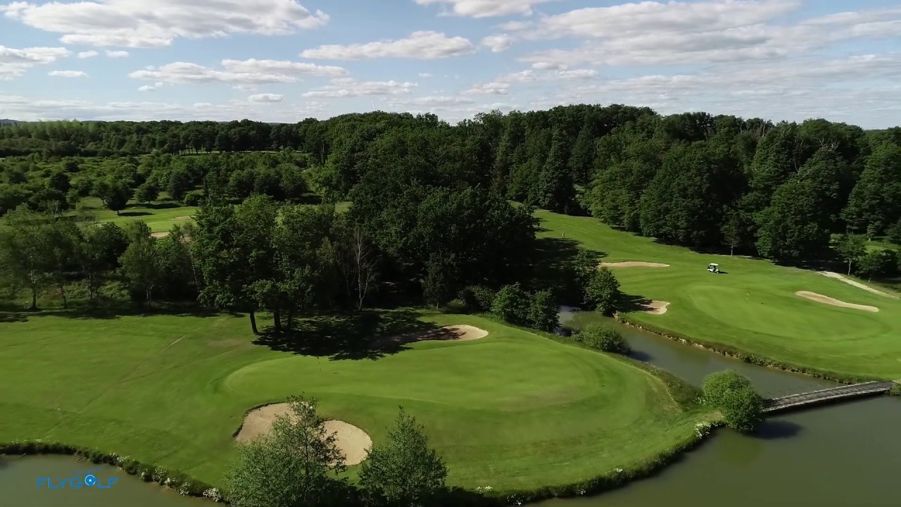 Golf Château d'Avoise - Montchanin - Bourgogne - Vidéo aérienne