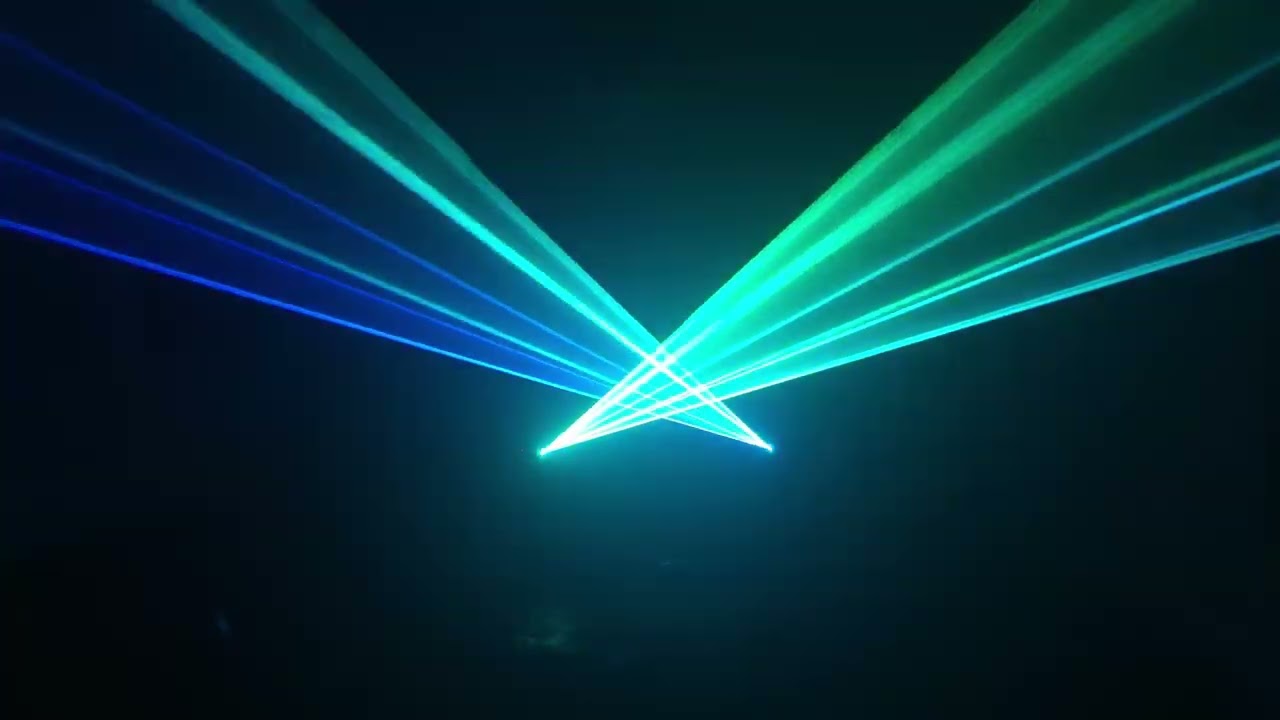 @slanderofficial @sanholobeats - Broken Hearted Kompany Remix (Unofficial Laser Show)