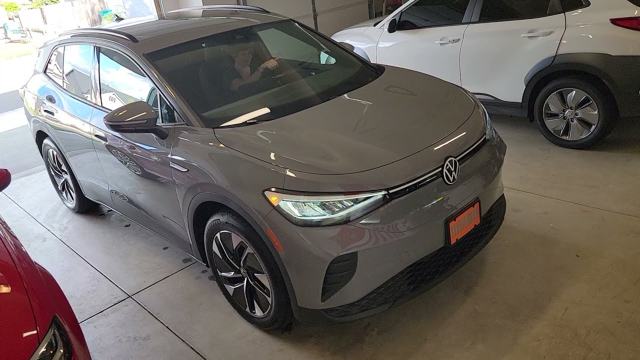 Electric Car Sounds: 2021 Volkswagen ID.4 (Pro)