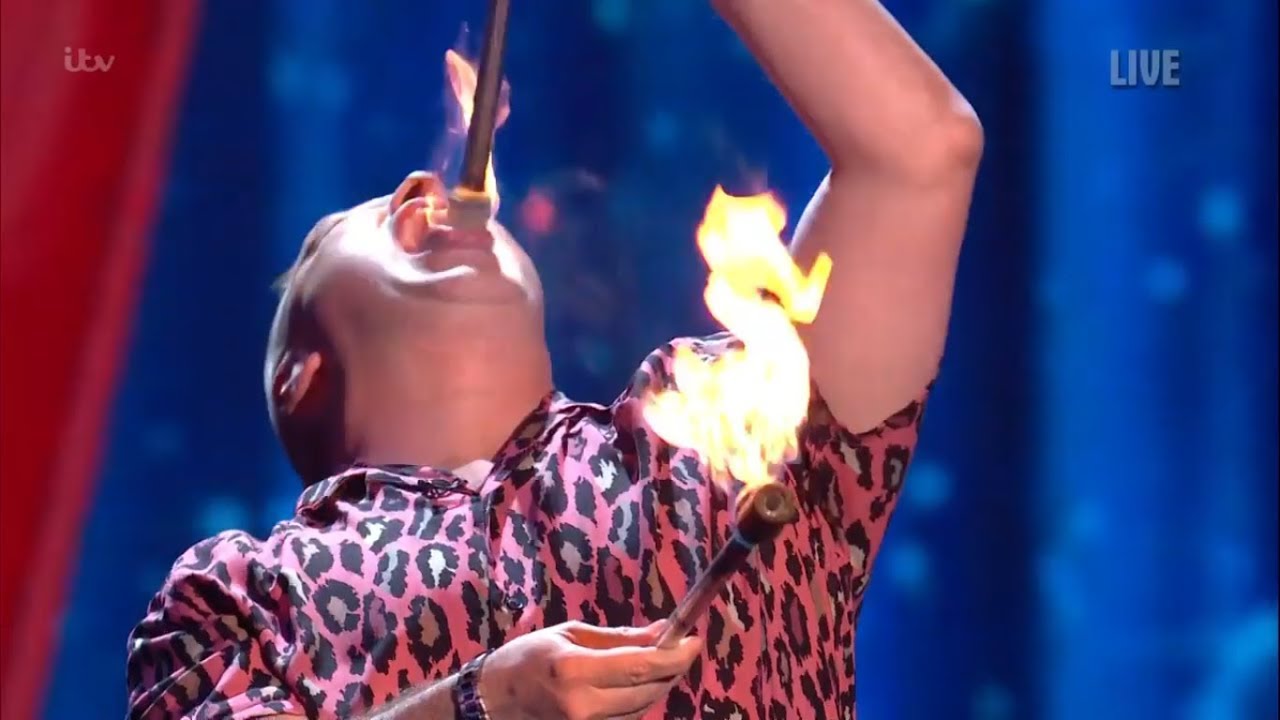 Britain's Got Talent 2019 Semi Finals Night 4 Graeme Mathews Full Clip S13E15