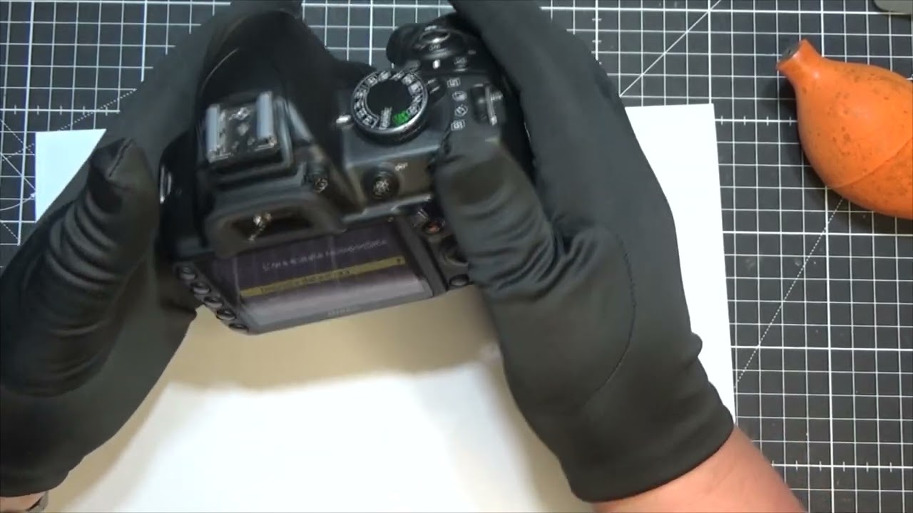 Проблема с Nikon D3100 HELP! =)