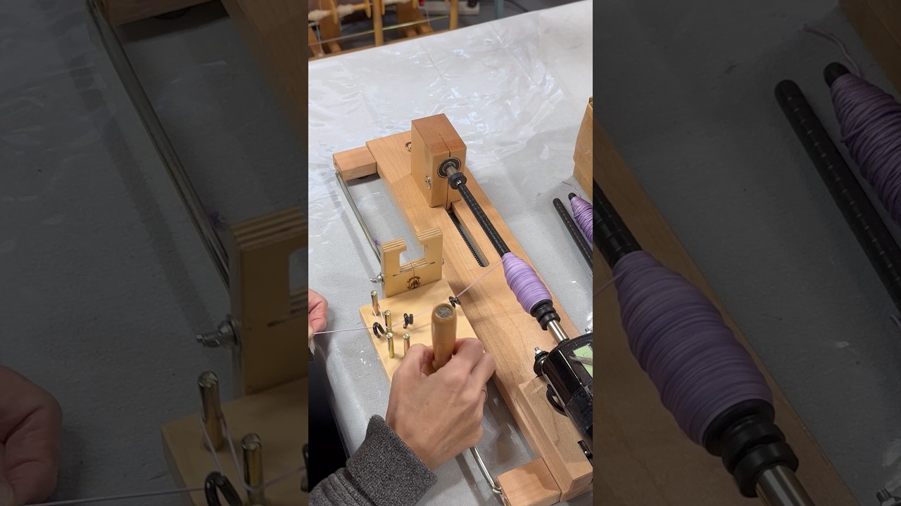 This simple check stops weaving disasters before they start #textiles #tutorial